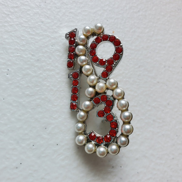 1913 Pearl Lapel Pin